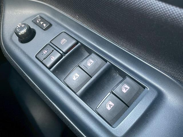 ヴォクシー ＺＳ煌　純正ＯＰ１０インチナビ／後席モニター／両側電動スライドドア／フルセグＴＶ／バックカメラ／衝突軽減ブレーキ／レーンキープアシスト／アイドリングストップ／ＥＴＣ車載器／プッシュスタート／オートハイビーム（41枚目）