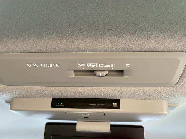 ヴォクシー ＺＳ煌　純正ＯＰ１０インチナビ／後席モニター／両側電動スライドドア／フルセグＴＶ／バックカメラ／衝突軽減ブレーキ／レーンキープアシスト／アイドリングストップ／ＥＴＣ車載器／プッシュスタート／オートハイビーム（50枚目）