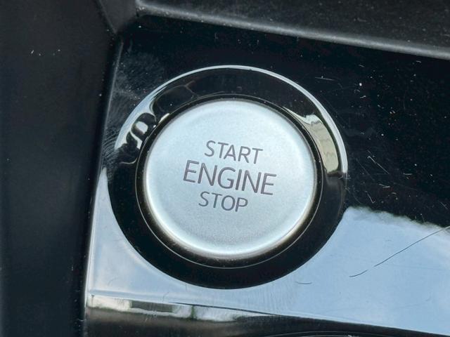 Ｔ－クロス ＴＳＩ　アクティブ　ＡｐｐｌｅＣａｒＰｌａｙ／アダプティブクルーズコントロール／ブラインドスポットモニター／パーキングアシスト／バックカメラ／デジタルメーター／パドルシフト／アイドリングストップ／ＥＴＣ／ワイヤレス充電（44枚目）