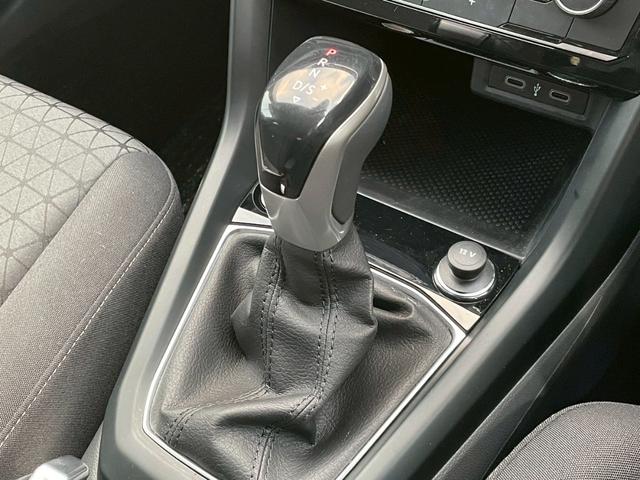 Ｔ－クロス ＴＳＩ　アクティブ　ＡｐｐｌｅＣａｒＰｌａｙ／アダプティブクルーズコントロール／ブラインドスポットモニター／パーキングアシスト／バックカメラ／純正ナビ／アイドリングストップ／クリアランスソナー／ＥＴＣ車載器／ＬＥＤヘッド（40枚目）