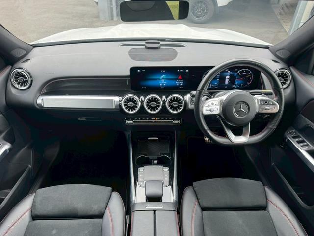 GLB GLB200d 4マチック AMGライン サンルーフ/AMGラインパッケージ/シートヒーター/アダプティブクルーズコントロール/ブラインドスポットモニター/メモリー付きパワーシート/パワーバックドア/純正ナビ/全方位カメラ/フルセグ/ETC(32枚目)