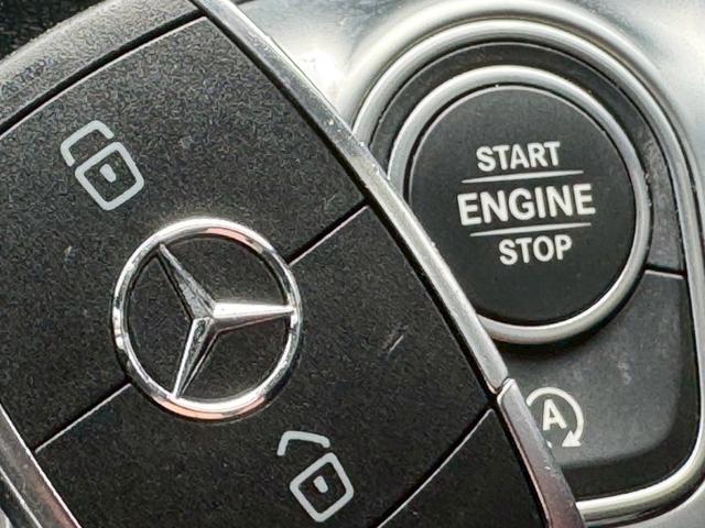 GLB GLB200d 4マチック AMGライン サンルーフ/AMGラインパッケージ/シートヒーター/アダプティブクルーズコントロール/ブラインドスポットモニター/メモリー付きパワーシート/パワーバックドア/純正ナビ/全方位カメラ/フルセグ/ETC(41枚目)