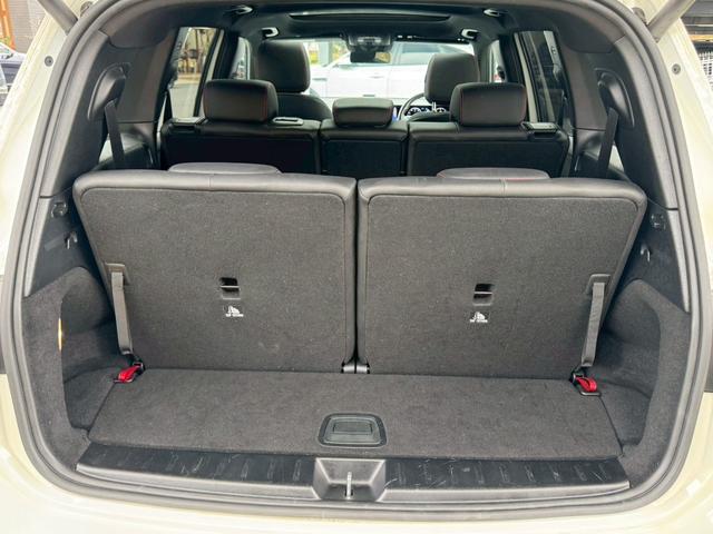 GLB GLB200d 4マチック AMGライン サンルーフ/AMGラインパッケージ/シートヒーター/アダプティブクルーズコントロール/ブラインドスポットモニター/メモリー付きパワーシート/パワーバックドア/純正ナビ/全方位カメラ/フルセグ/ETC(70枚目)