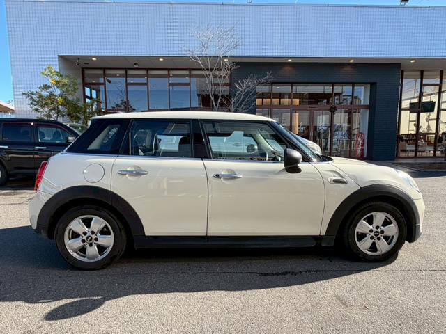 ���₢���킹�̓t���[�R�[���O�T�Q�|�U�Q�T�|�S�O�X�Q�܂ŁB���X�����炱���̒m���E�o���L�x�ȃX�^�b�t�B���A���q�l�ɍœK�Ȉ������ē��v���܂��B