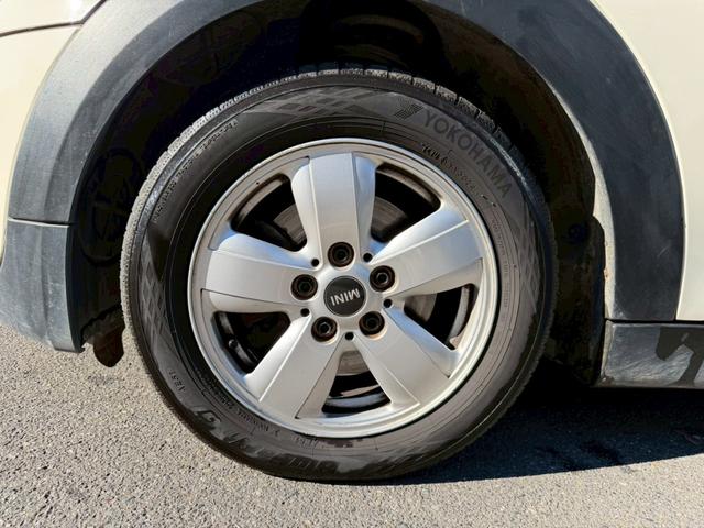 ���₢���킹�̓t���[�R�[���O�T�Q�|�U�Q�T�|�S�O�X�Q�܂ŁB���X�����炱���̒m���E�o���L�x�ȃX�^�b�t�B���A���q�l�ɍœK�Ȉ������ē��v���܂��B