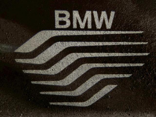 Ｘ１ ｘＤｒｉｖｅ　２０ｄ　ｘライン　ＡｐｐｌｅＣａｒＰｌａｙ／シートヒーター／全方位カメラ／アダプティブクルーズコントロール／ブラインドスポットモニター／ヘッドアップディスプレイ／純正ナビ／メモリー付きパワーシート／パワーバックドア（50枚目）