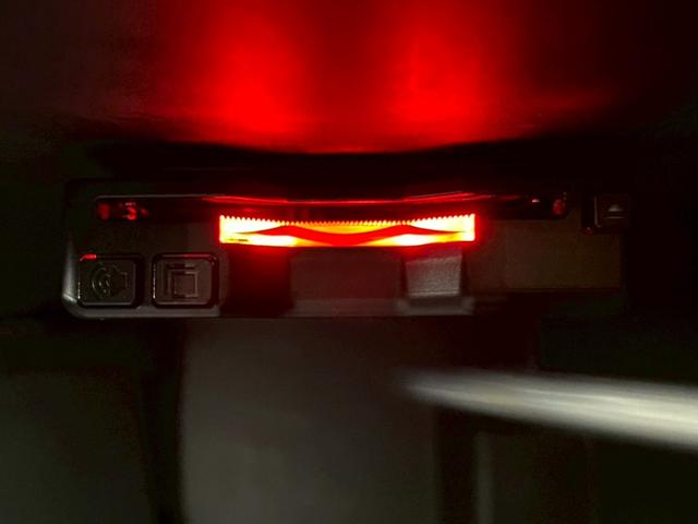 Ｃ５ Ｘ シャインパック　サンルーフ／ＡｐｐｌｅＣａｒＰｌａｙ／シートベンチレーション／シートヒーター／全方位カメラ／ヘッドアップディスプレイ／アダプティブクルーズコントロール／メモリー付パワーシート／パワーバックドア／ＥＴＣ（44枚目）