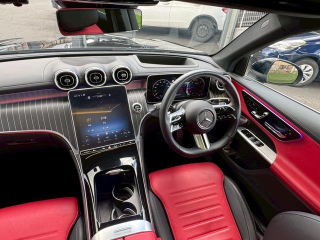 ＧＬＣ ＧＬＣ２２０ｄ　４マチック　ＡＭＧラインパッケージ　サンルーフ／ＡＭＧレザーエクスクルーシブＰＫＧ／Ｂｕｒｍｅｓｔｅｒサラウンドサウンド／赤革シート／２０インチＡＷ／メモリー付きパワーシート／シートヒーター／ヘッドアップディスプレイ／ＥＴＣ車載器（32枚目）