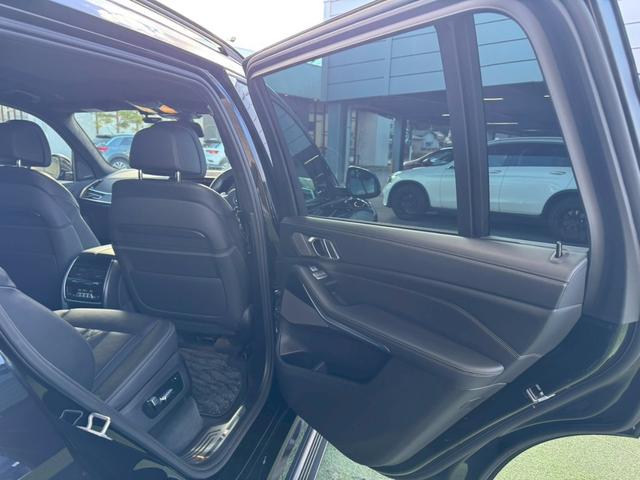 X7 xDrive 35d Mスポーツ ウェルネスパッケージ/サンルーフ/ハーマンカードン/エアサス/OP22インチAW/CarPlay/パワーシート/シートベンチレーション/シートヒーター/アダプティブクルーズコントロール/ETC車載器(79枚目)