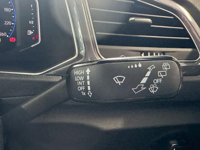 T-ロック TDI スポーツ AppleCarPlay/アダプティブクルーズコントロール/電動リアゲート/ブラインドスポットモニター/ETC車載器/USB-Cポート/パドルシフト/アイドリングストップ/純正ナビ/バックカメラ(37枚目)