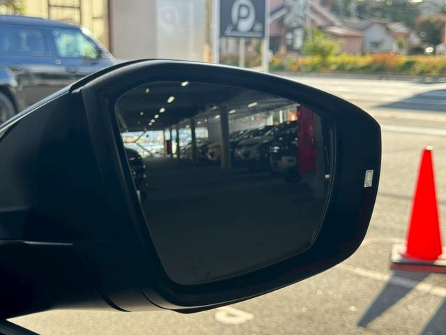 T-ロック TDI スポーツ AppleCarPlay/アダプティブクルーズコントロール/電動リアゲート/ブラインドスポットモニター/ETC車載器/USB-Cポート/パドルシフト/アイドリングストップ/純正ナビ/バックカメラ(47枚目)