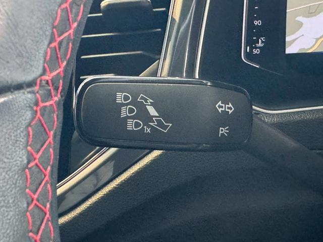 T-ロック TDI スポーツ AppleCarPlay/アダプティブクルーズコントロール/ブラインドスポットモニター/電動リアゲート/USB-Cポート/ETC車載器/純正ナビ/バックカメラ/アイドリングストップ/プッシュスタート(39枚目)