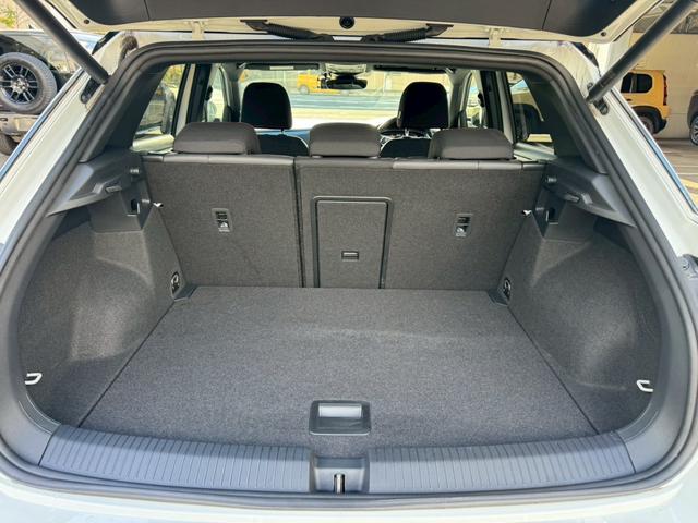 T-ロック TDI スポーツ AppleCarPlay/アダプティブクルーズコントロール/ブラインドスポットモニター/電動リアゲート/USB-Cポート/ETC車載器/純正ナビ/バックカメラ/アイドリングストップ/プッシュスタート(69枚目)