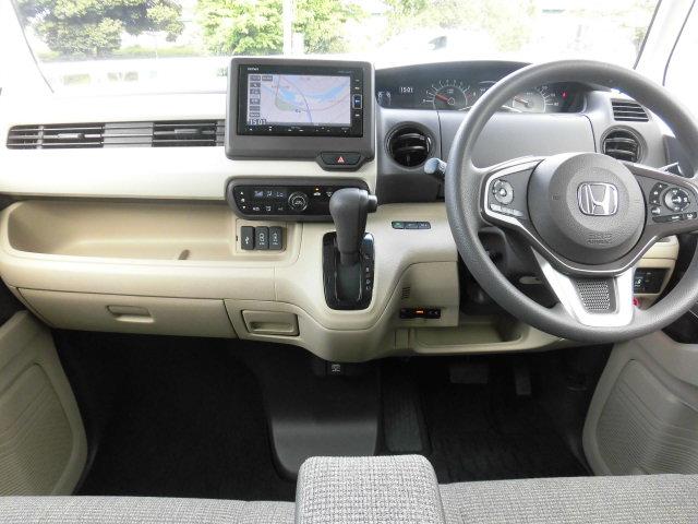 Ｎ－ＢＯＸ Ｇ・Ｌホンダセンシング　純正ナビ　ＬＥＤヘッドライト　ＥＴＣ　プッシュスタート　スマートキー　左側パワースライドドア　オートライト　ＵＳＢ（7枚目）