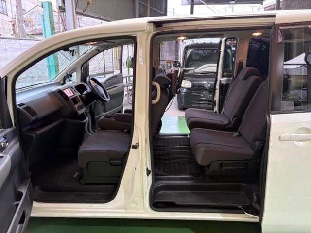 セレナ 20S(10枚目)