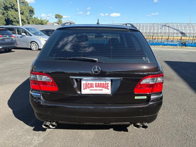 Eクラスステーションワゴン E320 CDIワゴン アバンギャルド サンルーフ 純正アルミ パワーシート ステリモ  オートライト 社外ナビ 地デジ Bluetooth DVD バックカメラ シートヒーター パワーテールゲート(6枚目)