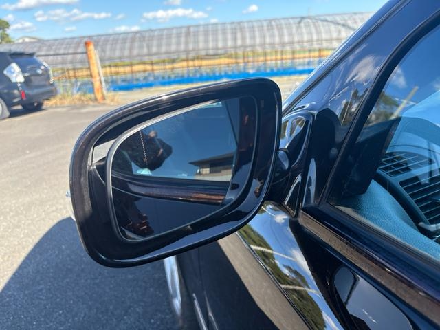 Eクラスステーションワゴン E320 CDIワゴン アバンギャルド サンルーフ 純正アルミ パワーシート ステリモ  オートライト 社外ナビ 地デジ Bluetooth DVD バックカメラ シートヒーター パワーテールゲート(27枚目)