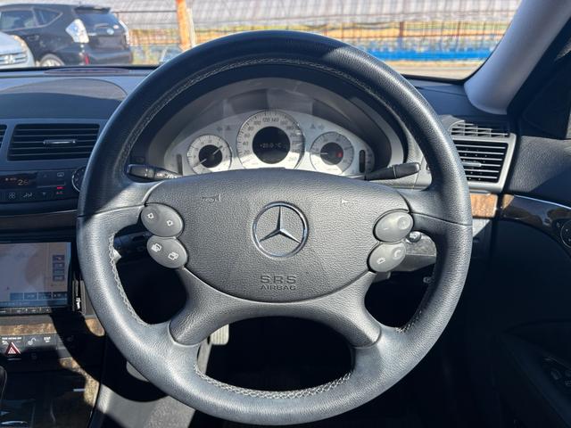 Eクラスステーションワゴン E320 CDIワゴン アバンギャルド サンルーフ 純正アルミ パワーシート ステリモ  オートライト 社外ナビ 地デジ Bluetooth DVD バックカメラ シートヒーター パワーテールゲート(44枚目)