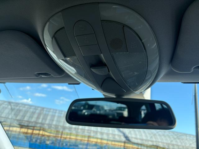 Eクラスステーションワゴン E320 CDIワゴン アバンギャルド サンルーフ 純正アルミ パワーシート ステリモ  オートライト 社外ナビ 地デジ Bluetooth DVD バックカメラ シートヒーター パワーテールゲート(62枚目)