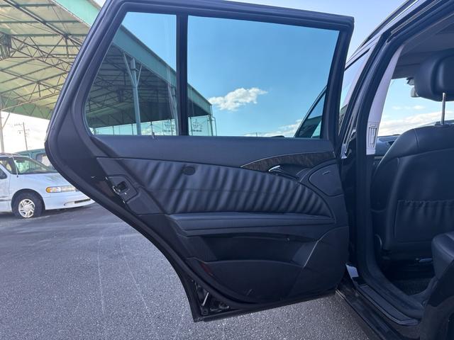 Eクラスステーションワゴン E320 CDIワゴン アバンギャルド サンルーフ 純正アルミ パワーシート ステリモ  オートライト 社外ナビ 地デジ Bluetooth DVD バックカメラ シートヒーター パワーテールゲート(71枚目)