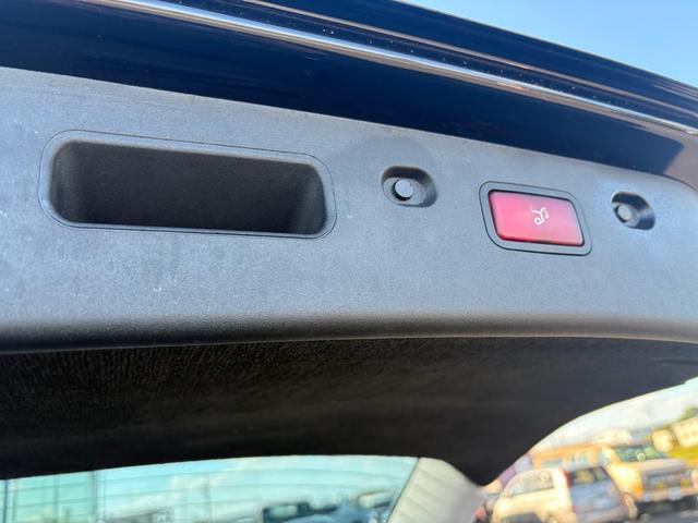 Eクラスステーションワゴン E320 CDIワゴン アバンギャルド サンルーフ 純正アルミ パワーシート ステリモ  オートライト 社外ナビ 地デジ Bluetooth DVD バックカメラ シートヒーター パワーテールゲート(77枚目)