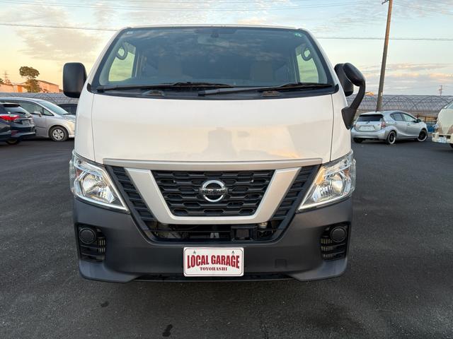 NV350キャラバンバン ロングDXターボ 4WD エアコン キーレス パワステ パワーウインドウ ブレーキサポート(2枚目)