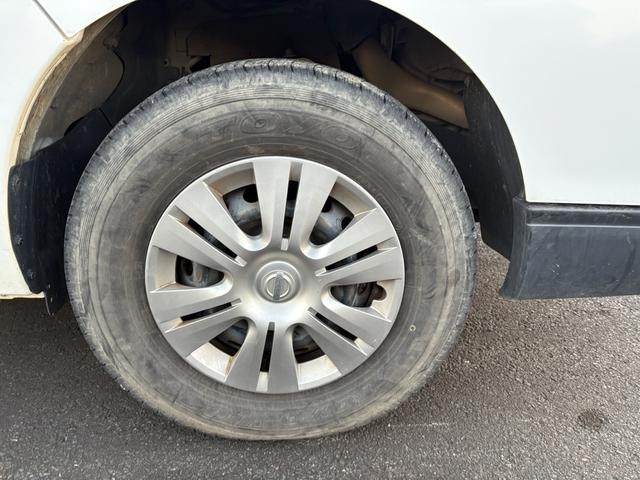 NV350キャラバンバン ロングDXターボ 4WD エアコン キーレス パワステ パワーウインドウ ブレーキサポート(22枚目)