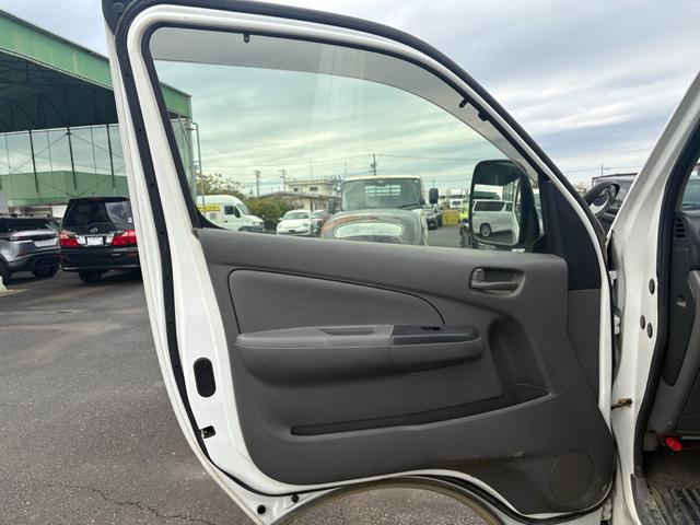 NV350キャラバンバン ロングDXターボ 4WD エアコン キーレス パワステ パワーウインドウ ブレーキサポート(39枚目)