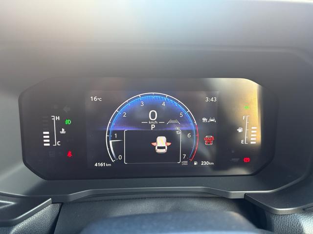 ランドクルーザー２５０ ＶＸファーストエディション　前目ヘッドランプ　モデリスタ２０インチアルミ　モデリスタパッケージ　オーバーフェンダー　リヤスポイラー　シグネットイルミブレード　フェンダーガーニッシュ　ＬＥＤフォグ黄色　全周囲カメラ　置くだけ充電（54枚目）