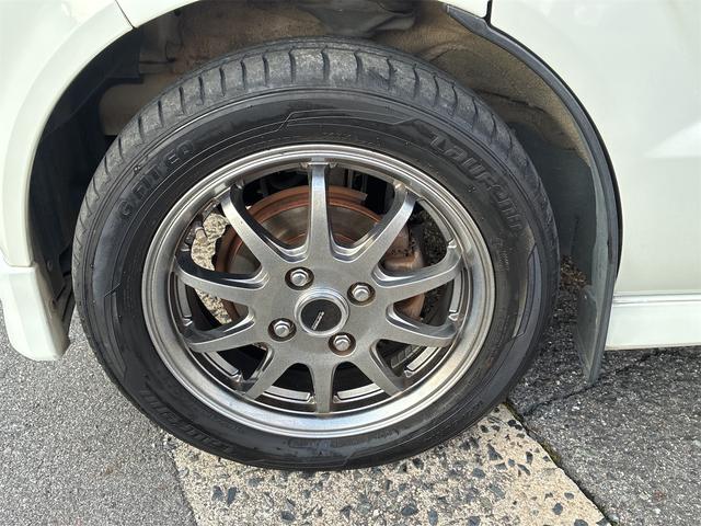 エブリイワゴン レザーセレクション　フルタイム４ＷＤ　ターボ　ナビ　両側パワースライドドア　後席左側オートステップ　フルオートエアコン　社外アルミホイール（25枚目）