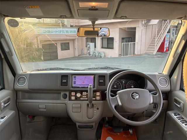 エブリイワゴン レザーセレクション　フルタイム４ＷＤ　ターボ　ナビ　両側パワースライドドア　後席左側オートステップ　フルオートエアコン　社外アルミホイール（26枚目）