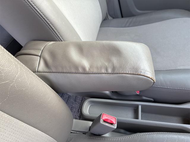 エブリイワゴン レザーセレクション　フルタイム４ＷＤ　ターボ　ナビ　両側パワースライドドア　後席左側オートステップ　フルオートエアコン　社外アルミホイール（39枚目）