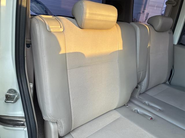 エブリイワゴン レザーセレクション　フルタイム４ＷＤ　ターボ　ナビ　両側パワースライドドア　後席左側オートステップ　フルオートエアコン　社外アルミホイール（46枚目）