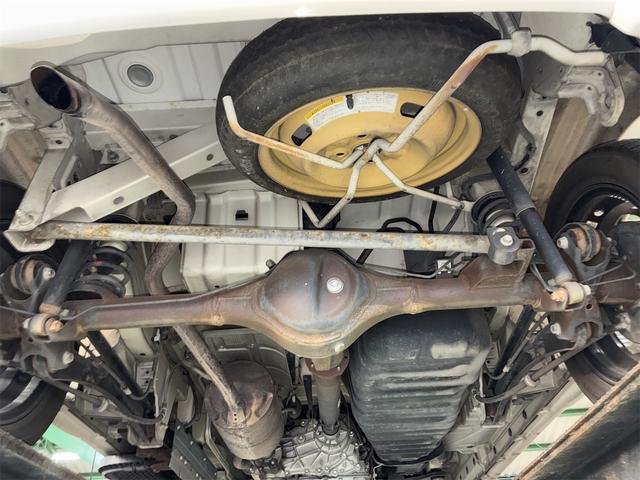 エブリイワゴン レザーセレクション　フルタイム４ＷＤ　ターボ　ナビ　両側パワースライドドア　後席左側オートステップ　フルオートエアコン　社外アルミホイール（66枚目）