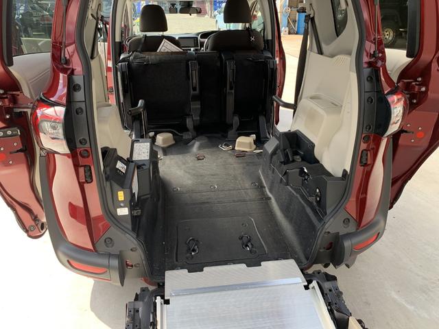 シエンタ G 車いす仕様車(タイプI)助手席側セカンドシート付(13枚目)
