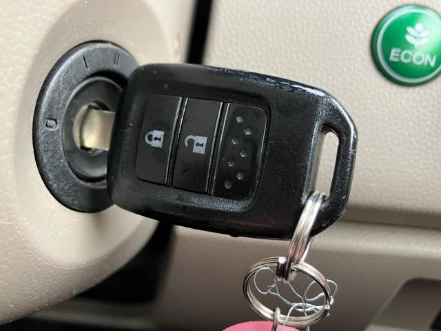 Ｎ－ＷＧＮ Ｃ　ＥＴＣ　キーレスエントリー　アイドリングストップ　電動格納ミラー　ベンチシート　ＣＶＴ　盗難防止システム　ＡＢＳ　ＥＳＣ　ＣＤ　ＵＳＢ　衝突安全ボディ　エアコン　パワーステアリング（8枚目）