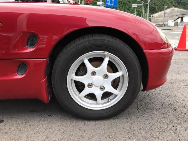 5MT CDオーディオ エアコン パワーウインドウ 2名乗り オープンカー アブレイズレッドパール2 全塗装済み AC新品修理済み 車検整備付(32枚目)