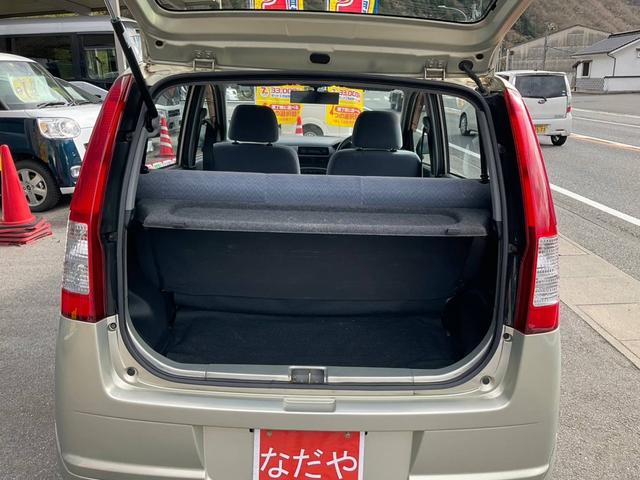 L MT カセット 衝突安全ボディ エアコン パワーステアリング パワーウィンドウ 運転席エアバッグ 助手席エアバッグ(19枚目)