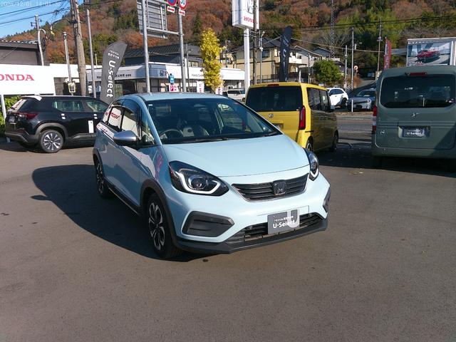 フィット クロスター Honda SENSING Gathers9インチプレミアムインターナビ ETC車載器 CROSSTAR専用エクステリア 電子制御パーキングブレーキ LEDヘッドライト 16インチアルミホイール(5枚目)