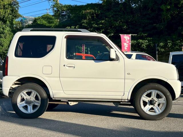 ジムニー ＸＣ　４ＷＤ　５ＭＴ　ターボ車　キーレス（6枚目）