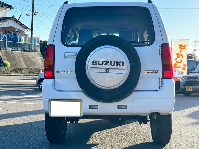 ジムニー ＸＣ　４ＷＤ　５ＭＴ　ターボ車　キーレス（8枚目）