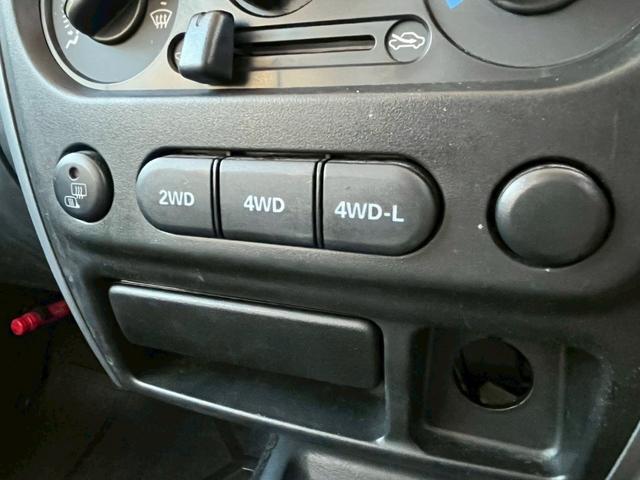 ジムニー ＸＣ　４ＷＤ　５ＭＴ　ターボ車　キーレス（20枚目）