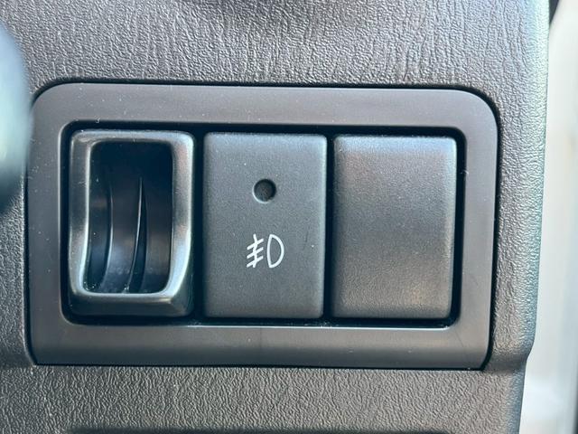 ジムニー ＸＣ　４ＷＤ　５ＭＴ　ターボ車　キーレス（22枚目）