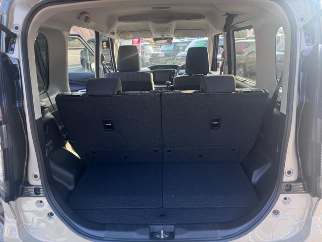 ソリオ ハイブリッドMZ 登録済未使用車 両側電動スライドドア クリアランスソナー オートクルーズコントロール レーンアシスト 衝突被害軽減システム アルミホイール オートライト LEDヘッドランプ スマートキー(18枚目)