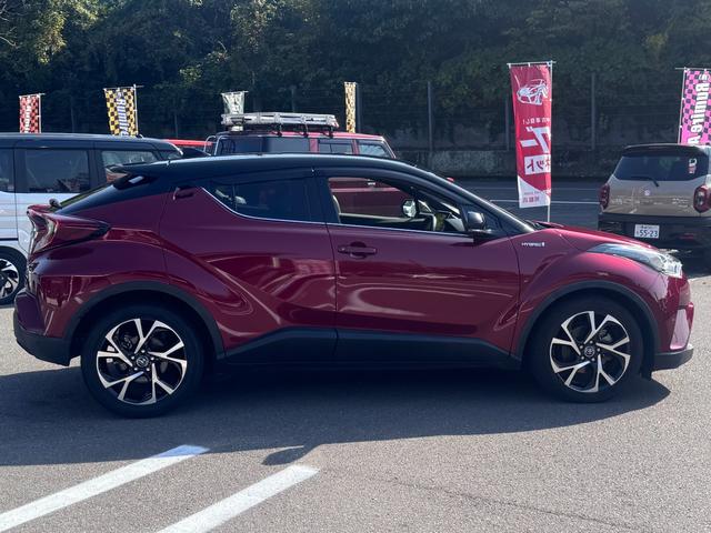 Ｃ－ＨＲ Ｇ　衝突軽減ブレーキ　純正９インチナビ　ＴＶ　Ｂカメラ　Ｂｌｕｅｔｏｏｔｈ　ＥＴＣ　前後ドラレコ　ＢＳＭ　ハーフレザーシート＆ヒーター　車検整備付き（6枚目）