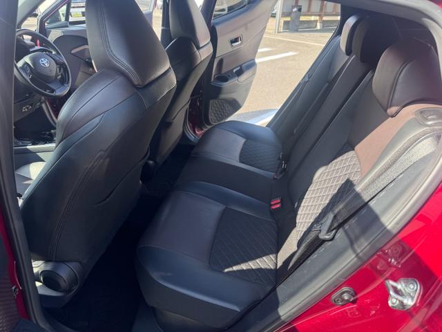 Ｃ－ＨＲ Ｇ　衝突軽減ブレーキ　純正９インチナビ　ＴＶ　Ｂカメラ　Ｂｌｕｅｔｏｏｔｈ　ＥＴＣ　前後ドラレコ　ＢＳＭ　ハーフレザーシート＆ヒーター　車検整備付き（16枚目）