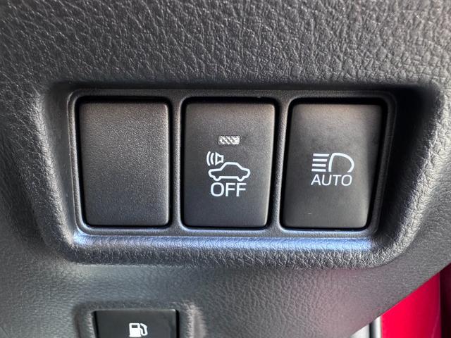 Ｃ－ＨＲ Ｇ　衝突軽減ブレーキ　純正９インチナビ　ＴＶ　Ｂカメラ　Ｂｌｕｅｔｏｏｔｈ　ＥＴＣ　前後ドラレコ　ＢＳＭ　ハーフレザーシート＆ヒーター　車検整備付き（30枚目）