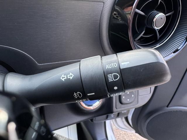 アクア 禁煙車 衝突軽減ブレーキ 純正ナビ TV Bカメラ Bluetooth ETC 前席シートヒーター 車検整備付き(27枚目)