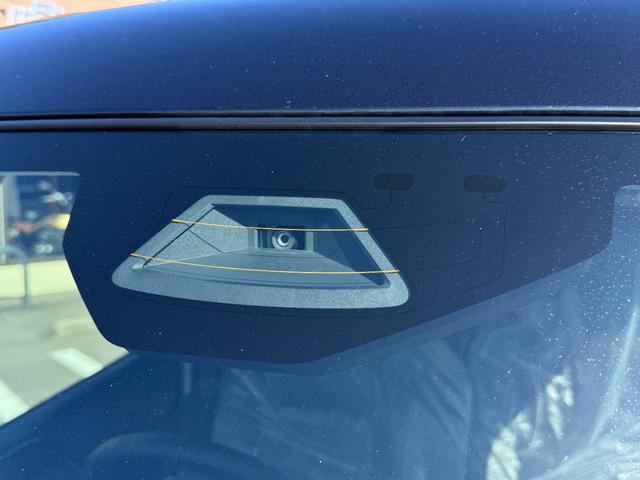 スペーシアカスタム ハイブリッドXS 届出済未使用車 衝突軽減ブレーキ 両側パワースライドドア LEDライト ハーフレザーシート シートヒーター オットマン ヘッドアップディスプレイ アダプティブクルーズコントロール(12枚目)