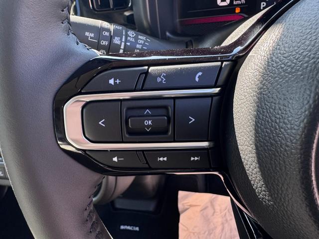 スペーシアカスタム ハイブリッドXS 届出済未使用車 衝突軽減ブレーキ 両側パワースライドドア LEDライト ハーフレザーシート シートヒーター オットマン ヘッドアップディスプレイ アダプティブクルーズコントロール(24枚目)